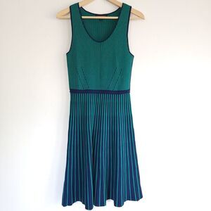 Banana Republic knit sweater dress green and navy blue size XS